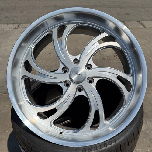 Corsart Argon 6 24 inch brushed silver wheel, angled view